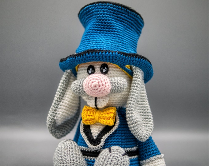 Featured listing image: Mini cotton yarn doll - Robbie Magic by Creatiph'nCo ORIGINALS