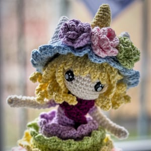 Cotton thread doll - unicorn cupcake based on a model created by Croc's Betty