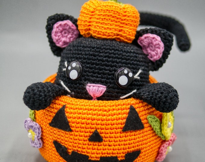 Featured listing image: Cotton Thread Box - Chatrouille the Halloween Candy Box