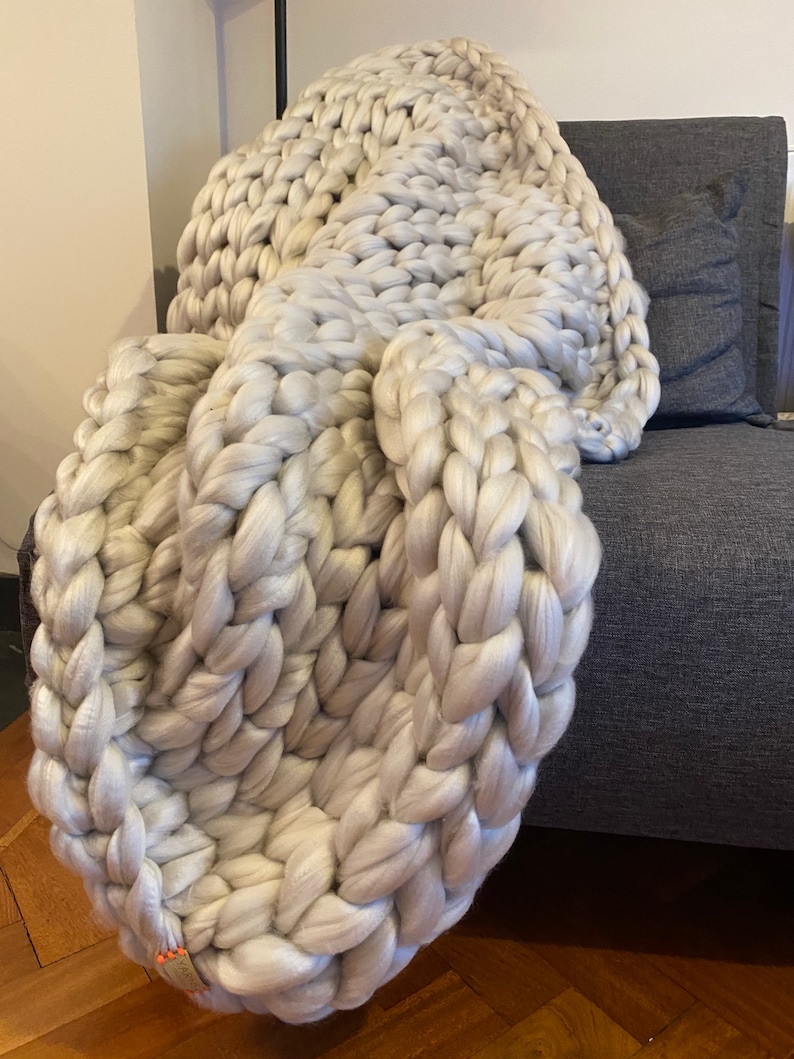 arm knit chunky blanket