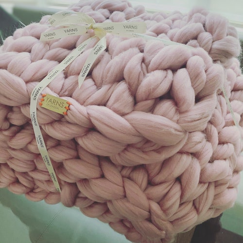 Chunky Knit Blanket Knit Blanket Giant Throw Arm Knitting Etsy