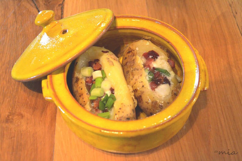 Oven Proof Handmade Ceramic Casserole Dishes. Set of 2 Casserole Dishes