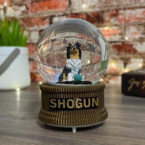 Custom Made Snowglobe by Snowyland with Custom Music Option