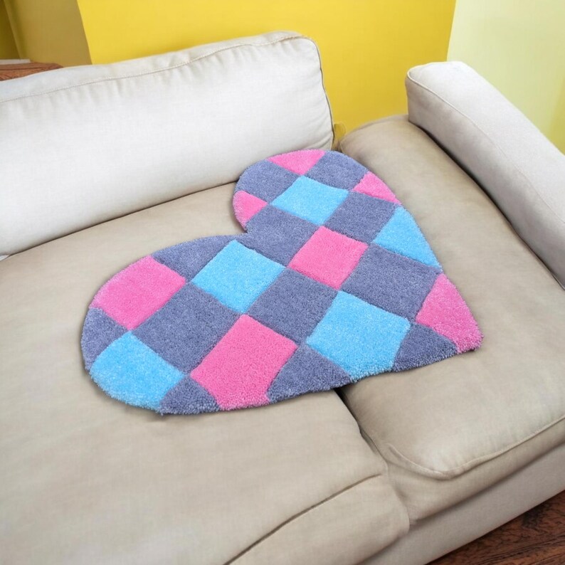 Heart Rug Check Pattern. Christmas Gift for Girlfriend. Soft Check Rug