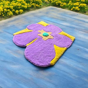 Soft carpet with 3D flower effect. Bathroom carpet. Special gift for Christmas. Living room carpet made of wool. Handmade gift.