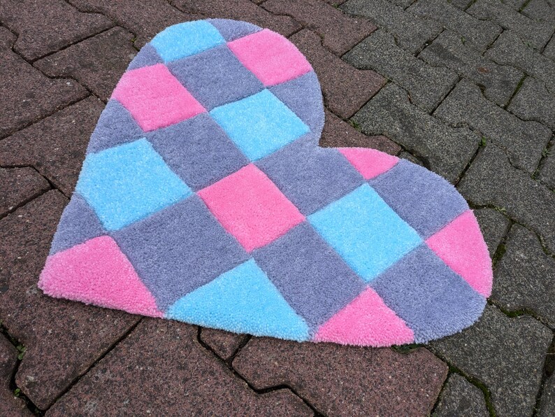Heart Rug Check Pattern. Christmas Gift for Girlfriend. Soft Check Rug