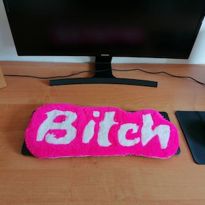 Personalized wool keyboard wrist rest. TKL Gaming. Work colleague gift. Statement. Keyboard protection. Creative gift. Laptop