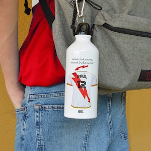Botella del Rayo Vallecano personalizada con nombre bidón de agua para niños 600 ml