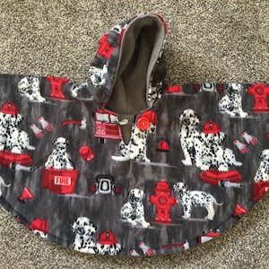 Car seat Ponchos - size 2T - 3T