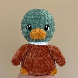 Crochet duck plushies in yellow, Mallard, black and white, crochet stuffed animals, safe eye option zdjęcie 10