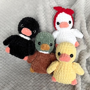 Crochet duck plushies in yellow, Mallard, black and white, crochet stuffed animals, safe eye option zdjęcie 2