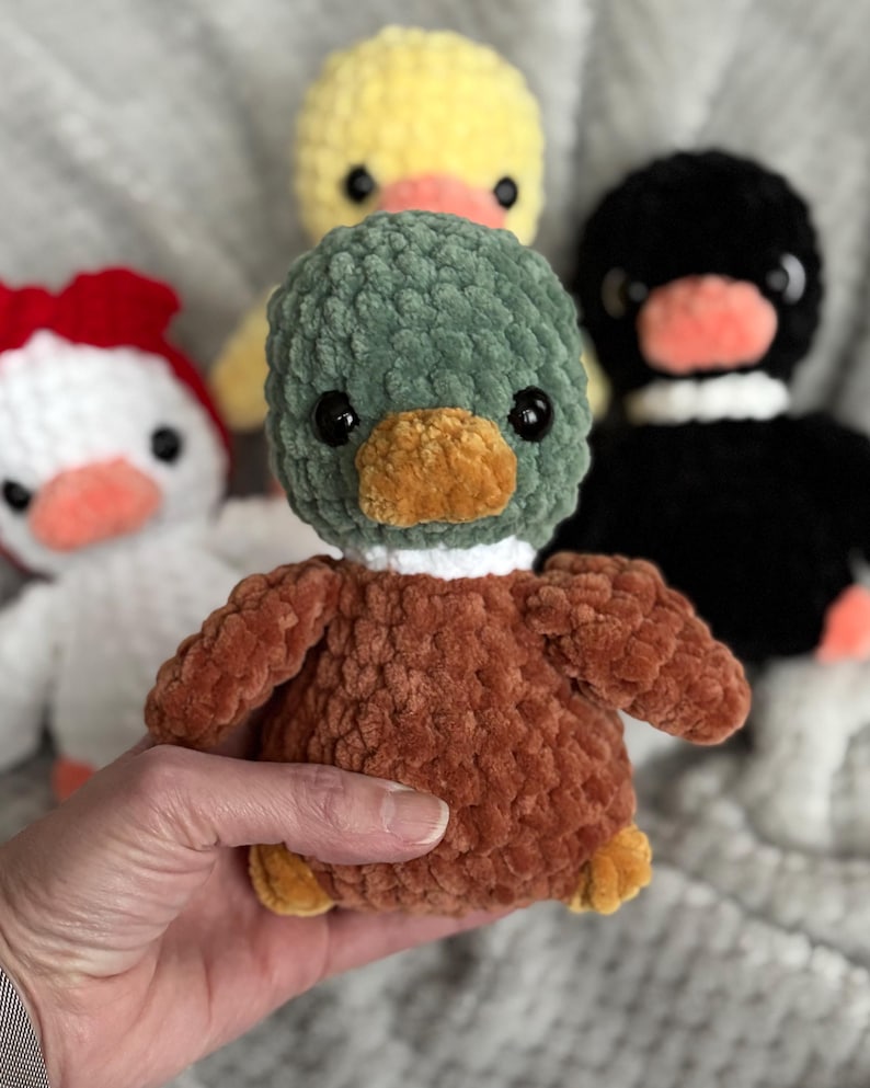 Crochet duck plushies in yellow, Mallard, black and white, crochet stuffed animals, safe eye option zdjęcie 18