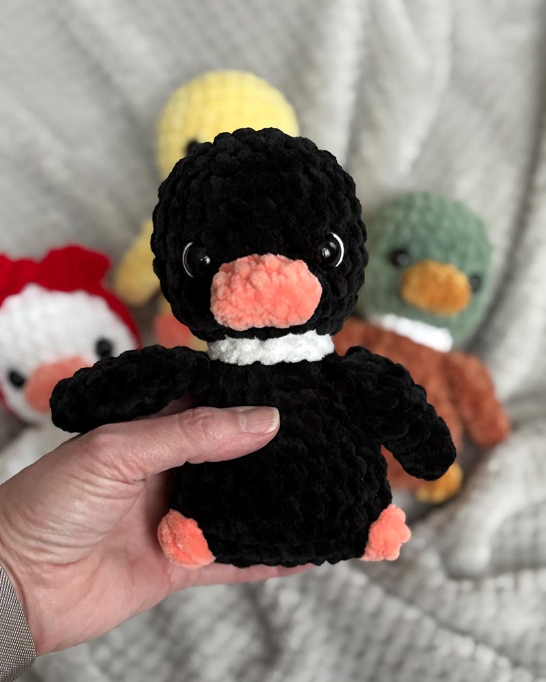 Crochet duck plushies in yellow, Mallard, black and white, crochet stuffed animals, safe eye option zdjęcie 8