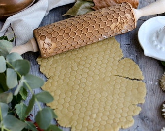 Honeycomb Patterned Embossing Rolling Pin