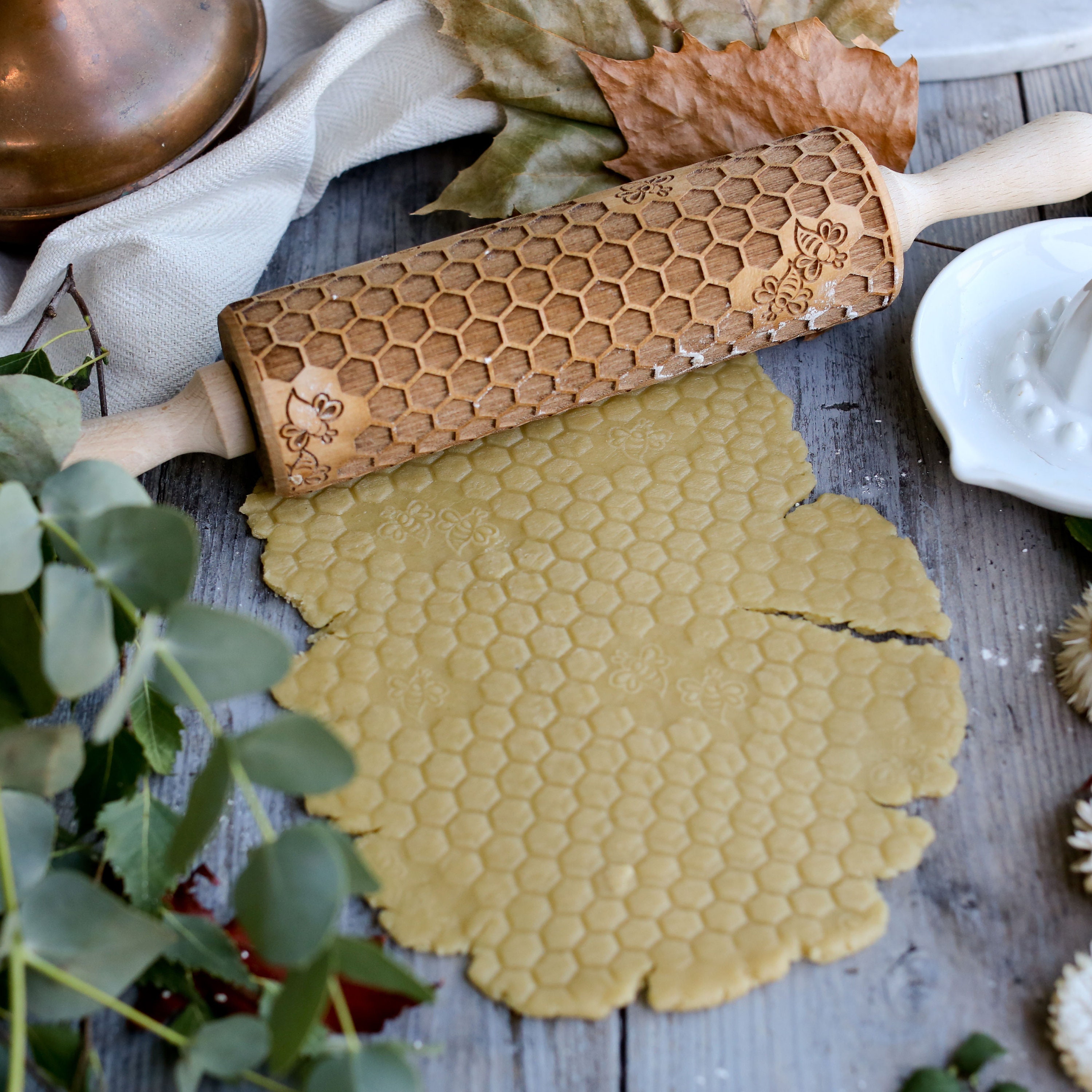 Honeycomb Patterned Embossing Rolling Pin