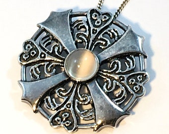 Kalevala Koru, Sterling Silver Pendant / Brooch “Kuukiven Koru”, Finland 1995