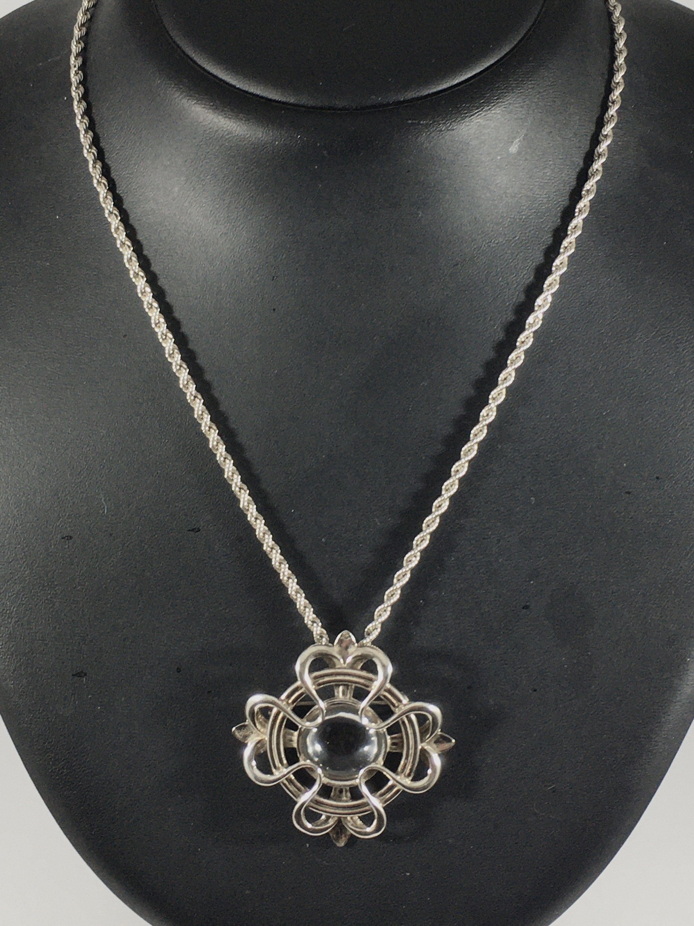 通販 送料無料  Koru, Kalevala Vintage Rock With Pendant “lilja” Silver アクセサリー