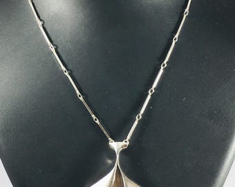 Matti Hyvärinen, “sound of Silence“ Modernist Silver Pendant