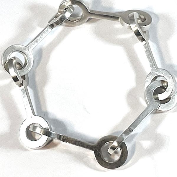 Auran Kultaseppä Oy / Pekka Piekäinen, Modernist Silver Bracelet, Finland