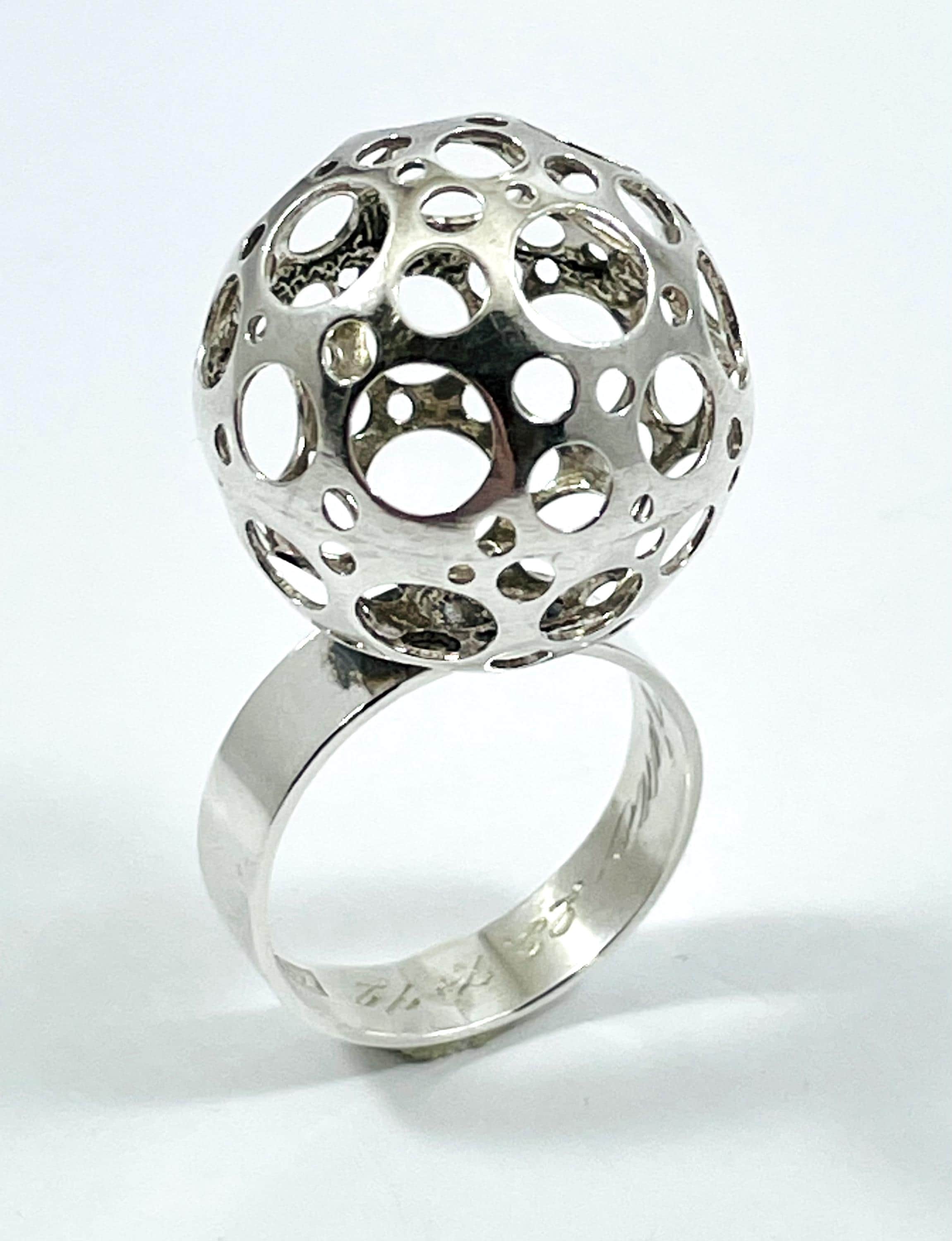 Liisa Vitali, 20mm Ball ”leppäkerttu” Silver Ring, N. Westerback