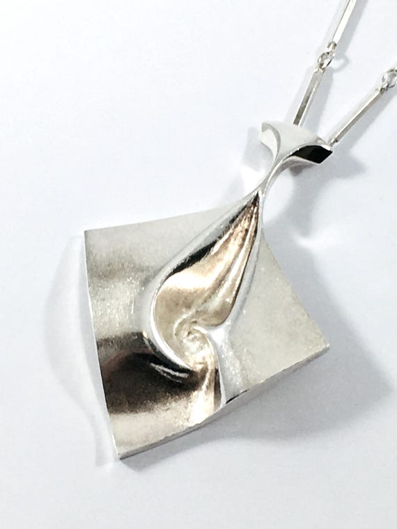 Matti Hyvärinen, “sound of Silence“ Modernist Silver Pendant