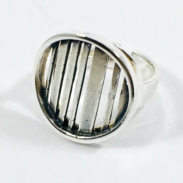 Jorma Laine, bague en argent moderniste, Kultateollisuus Ky, Finlande 1970