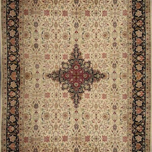 Ghoum Silk Carpet | 18&#39;3&quot; x 9&#39; | Home Decor | Silk & Wool Area Rug