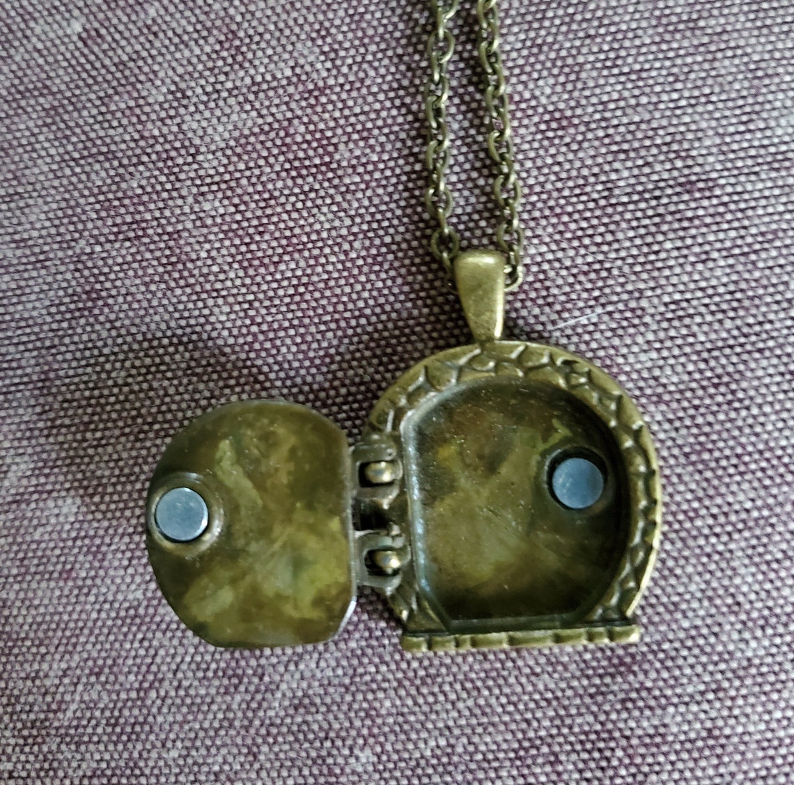 Hobbit Hole Locket Gartentor Locket Fairy Tür-Locket Antik | Etsy