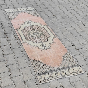 2x6ft.antiquee Runner Rug,Turkish Vintage Runner, Anatolian,Hand-Made, Oushak, Bohemian,Runner Rug, Wool, - Free Shipping - Size, 2.1x6.4ft.