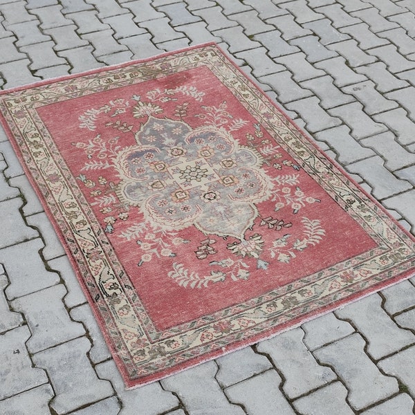 3x5 Natural Rug, Vintage Rug, Turkish Rug, Anatolian, Antique, Hand-Made, Wool, Bohemian,oushak, Kilim - Free Shipping - Size; 3.4x4.7ft.