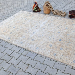 6x9Turkish Rug, Oushak Rug, Vintage Rug, Anatolian, Antique, Hand-Made, Wool, Bohemian, Natural, Kilim - Free Shipping - Size; 5.7x8.8ft.