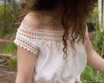 Antique Linen Crochet Lace Blouse
