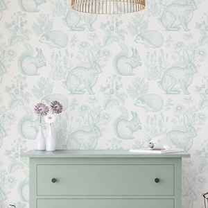 Woodland Forest Animals Wallpaper / Peel and Stick Wallpaper / Removable Wallpaper / Self-Adhesive Wallpaper