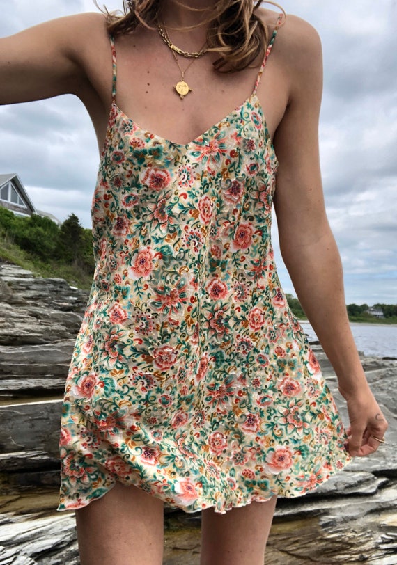 VINTAGE FLORAL SLIP
