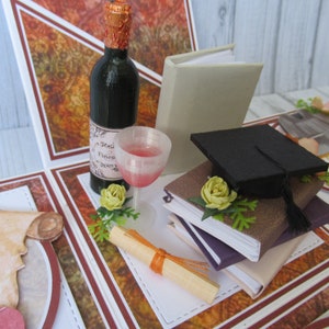 graduation exploding box