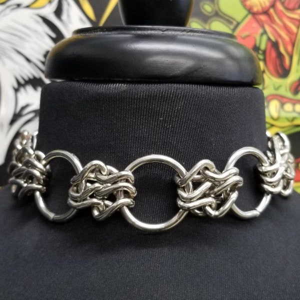 Chain Ring Choker