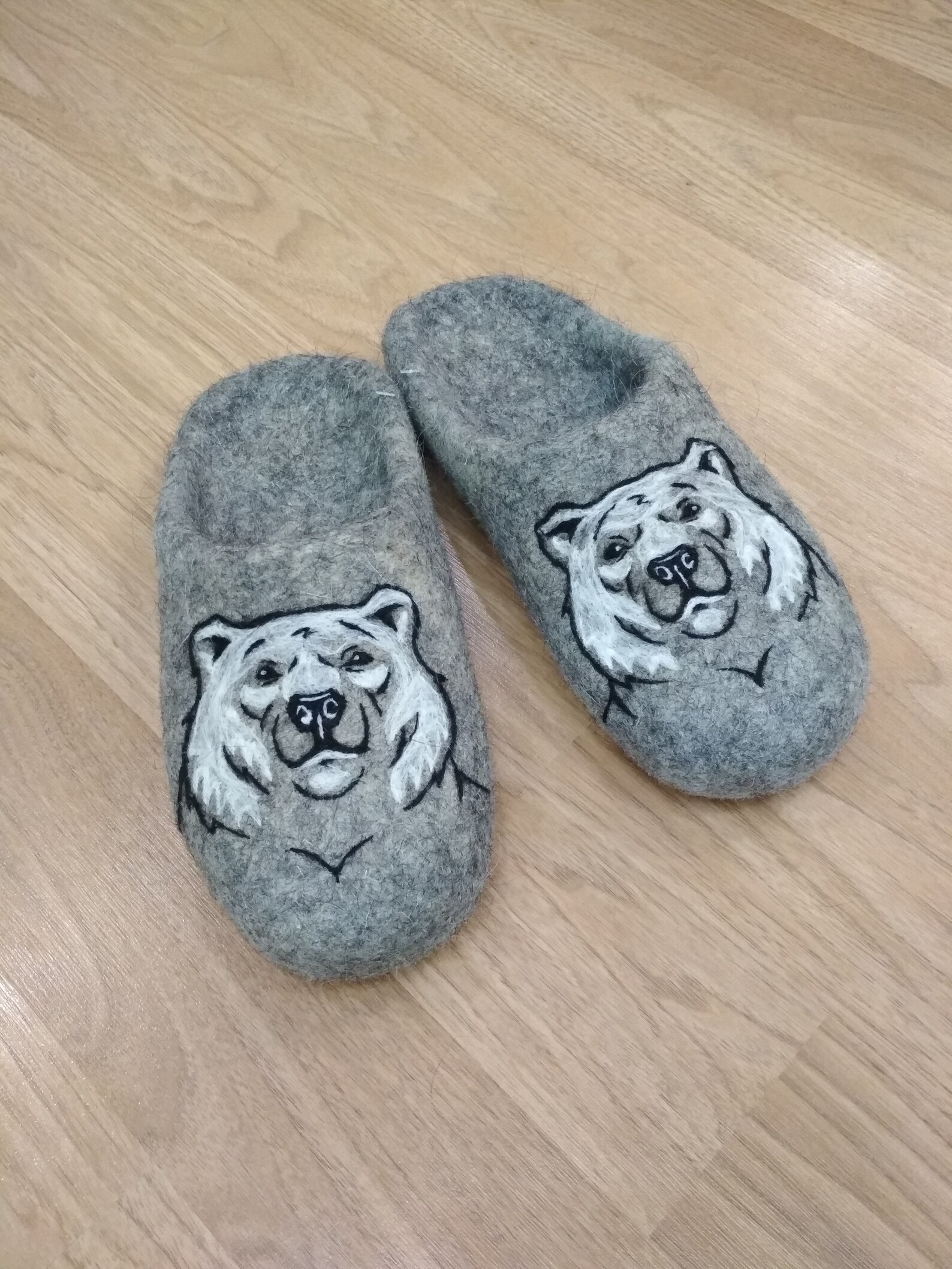 forever 21 polar bear slippers