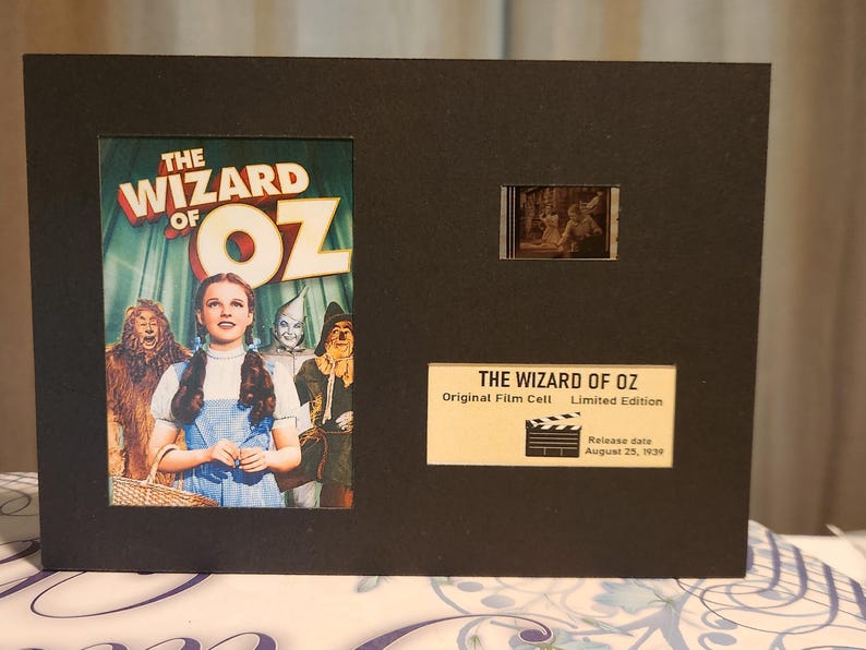 The Wizard of Oz Genuine 35mm Film Cell Memorabilia image 1
