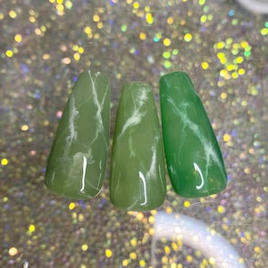 Jadeite | Jade Marble Press On Nails