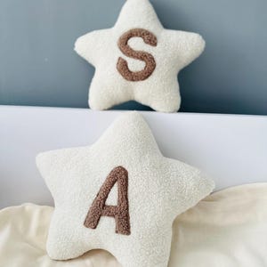 Almohada de estrella personalizada con letra, cojín decorativo de felpa suave para guardería, decoración de habitación para niños, regalo para bebés, almohada de letras, pillo de dormitorio