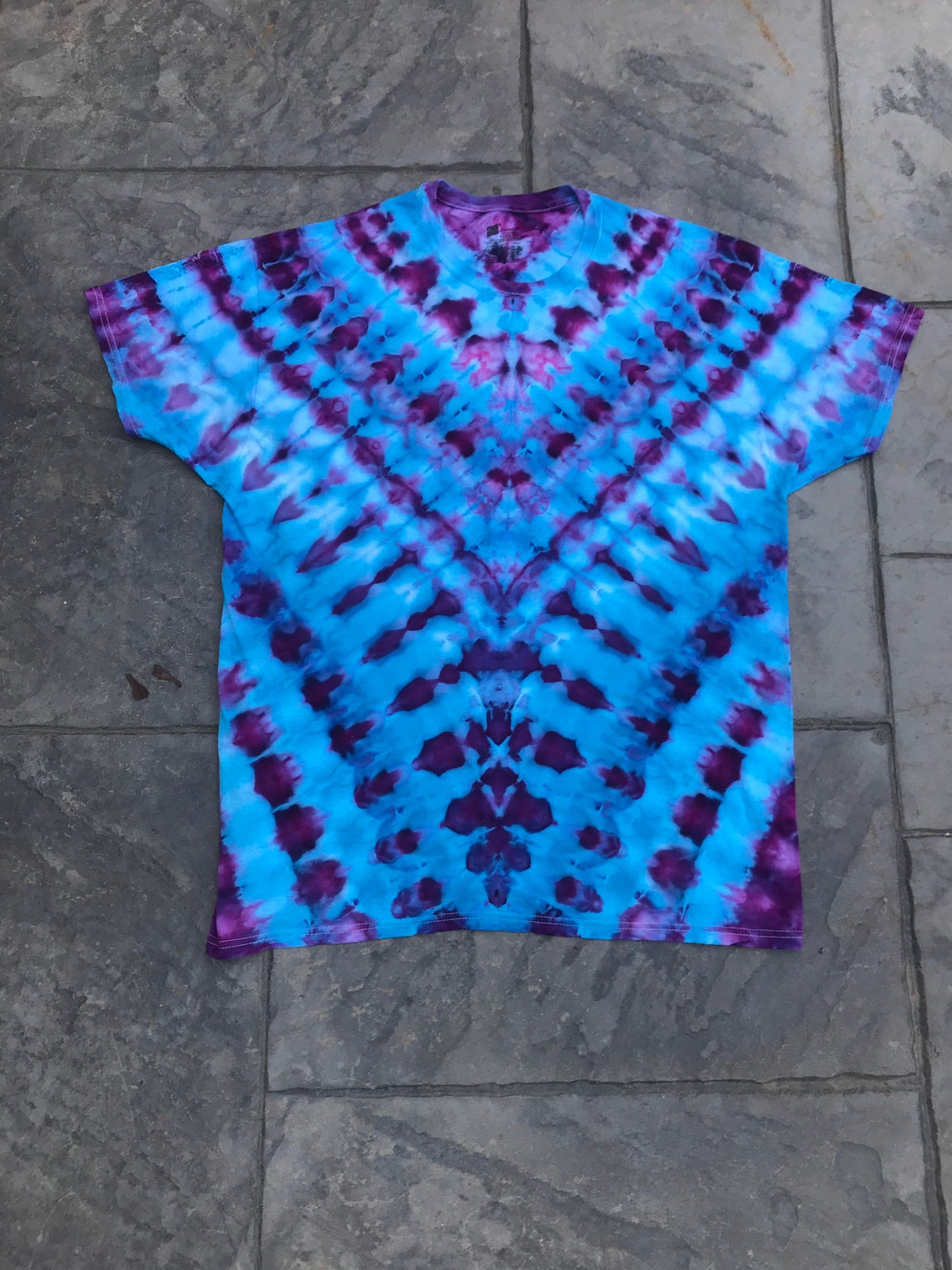 3x tie dye shirts
