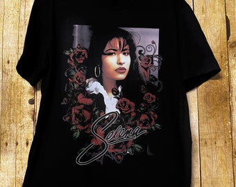 Selena Shirt / La Reina del Tejano Shirt/ Selena,Peace Love Selena Shirt,Selena/La cantante.