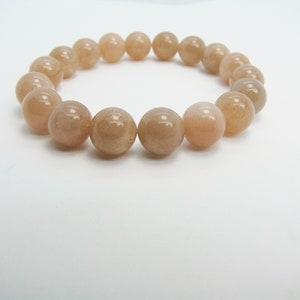 AAA Natural Sunstone bracelet 10 mm bead
