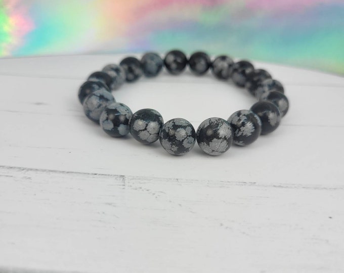 Natural Snowflake Bracelet 10 mm beads
