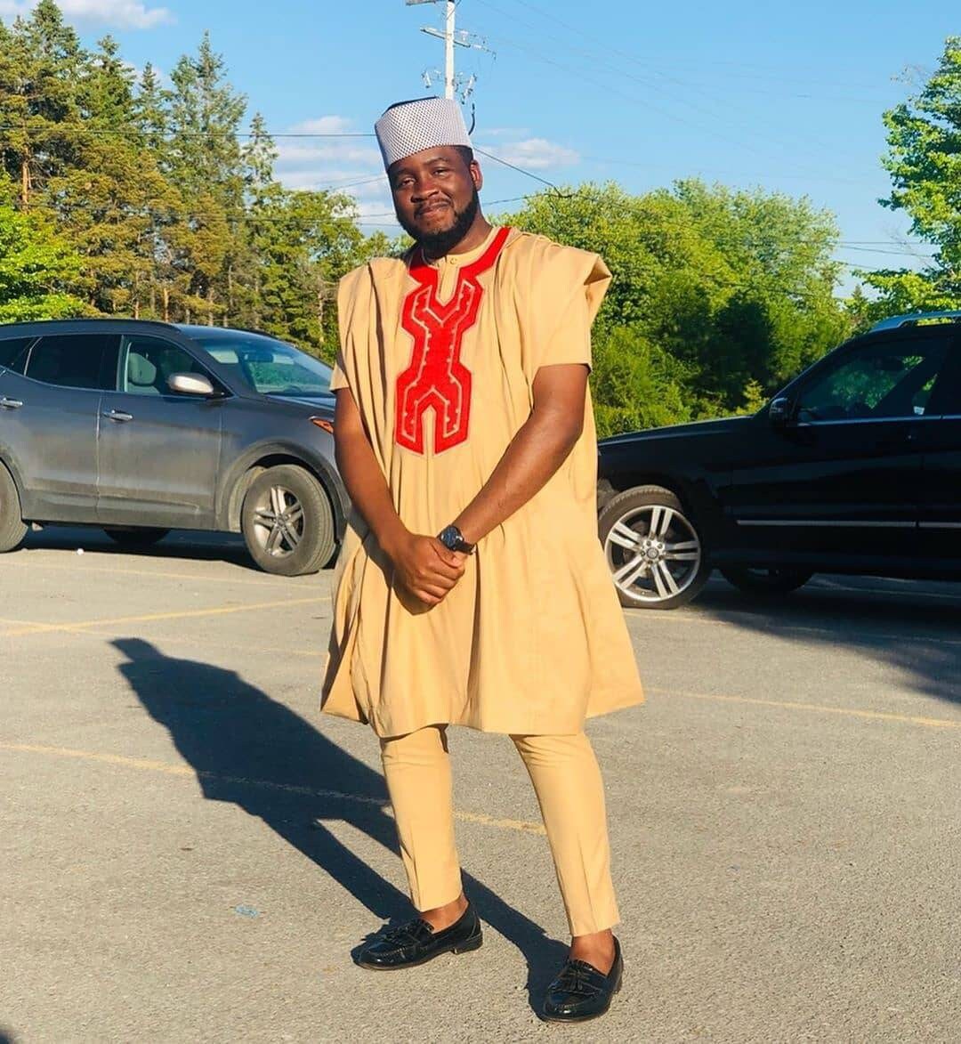 AGBADA、男性用AGBADA、アフリカのAGBADA、アフリカのウェディング