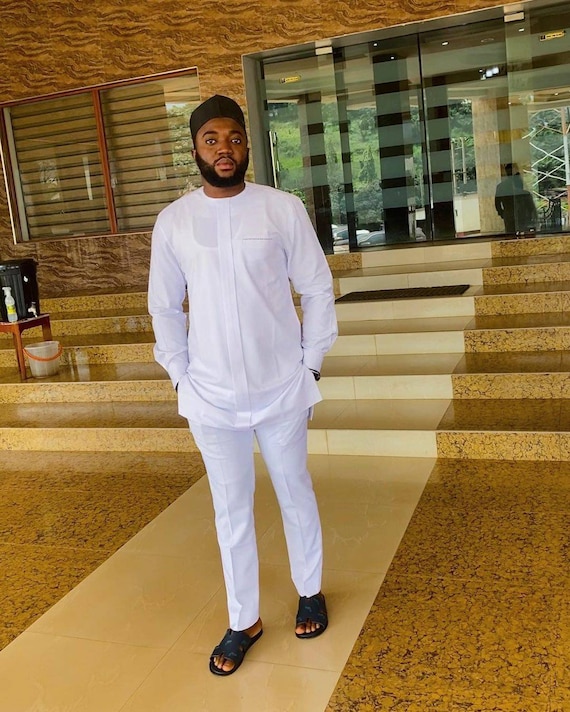 Can a man wear white pants to a wedding hotsell
