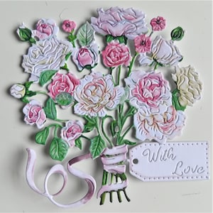 Rosa Blumenstrauß mit Anhänger und Band Stanzteile, Blumenstanzen x 4, Blumenstrauß gestanzt, mit Liebesanhänger