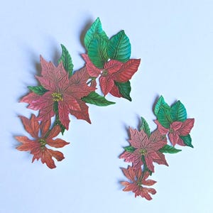 8 x poinsettias rouges découpés, papiers découpés de Noël, feuillage vert avec fleurs rouges pour la fabrication de cartes, scrapbooking, journalisation, décoration d'intérieur