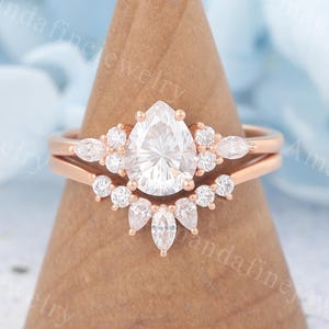Tropfenförmiger Moissanite Verlobungsring Set Vintage Roségoldring Set Marquise Diamantring Brautring Jubiläumsgeschenk