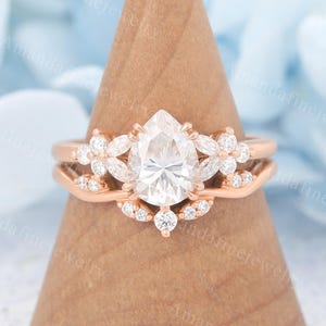 Tropfenförmiger Moissanite Verlobungsring Set Vintage Roségoldring Set Marquise Diamantring Brautring Jubiläumsgeschenk